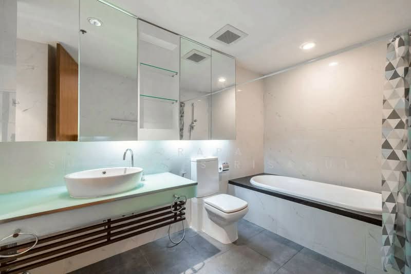 The Legend Saladaeng, Bangkok, Saladaeng Road, Silom, Bang Rak, Bangkok, 1 Bedroom, 66 sqm, Condo For Sale, by Orapa Sumetheesirisakul, 500242582 - DDproperty.com