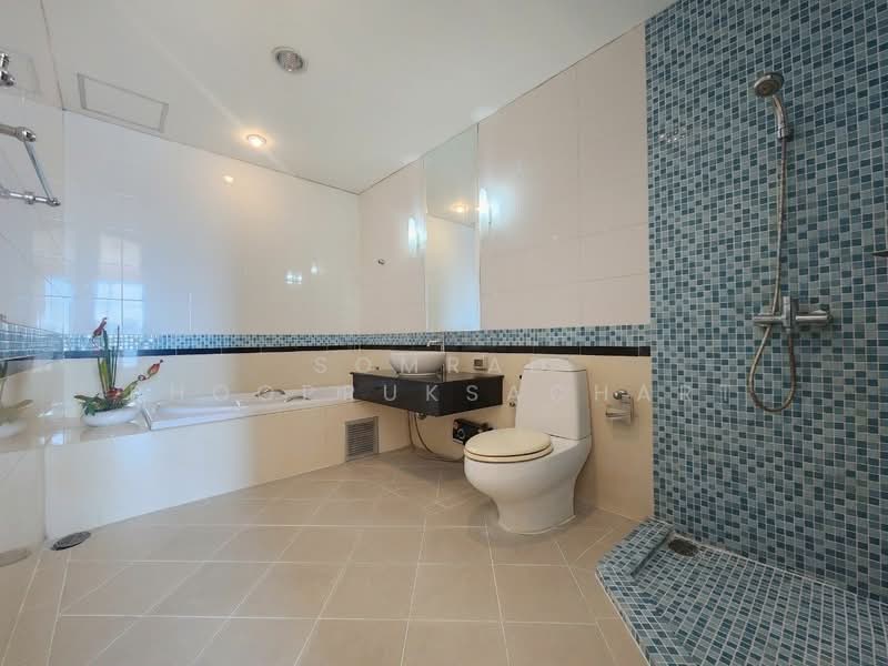 Citi Smart Sukhumvit 18, Bangkok, 366 Soi Sukhumvit 18, Sukhumvit Road, Khlong Toei, Khlong Toei, Bangkok, 3 Bedrooms, 175 sqm, Condo For Rent, by Somrad Phoopruksachart, 500242585 - DDproperty.com