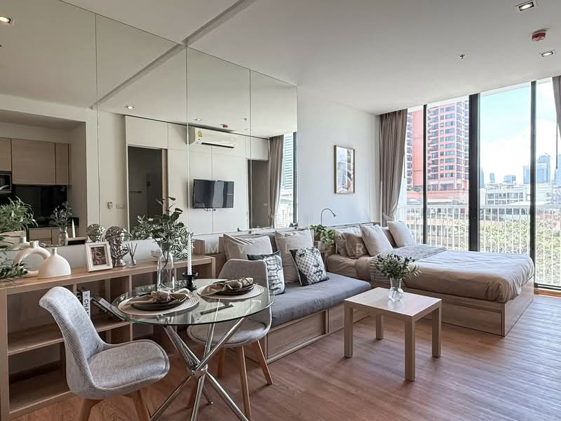 Park Origin Phrom Phong (Park 24), Bangkok, 68 Soi Sukhumvit 24, Khong Tan, Khlong Toei, Bangkok, 1 Bedroom, 30 sqm, Condo For Rent, by Tanaporn Phumvilairak, 500242594 - DDproperty.com