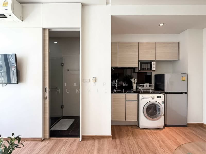 Park Origin Phrom Phong (Park 24), Bangkok, 68 Soi Sukhumvit 24, Khong Tan, Khlong Toei, Bangkok, 1 Bedroom, 30 sqm, Condo For Rent, by Tanaporn Phumvilairak, 500242594 - DDproperty.com