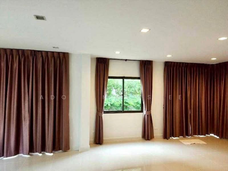 V Compound Tiwanon-Rangsit : วี คอมพาวด์ ติวานนท์-รังสิต, ปทุมธานี, ถนนติวานนท์, บางกะดี, เมืองปทุมธานี, ปทุมธานี, 140 ตร.ม., ทาวน์เฮ้าส์ ขาย, โดย Adool Manusdee, 500242616 - DDproperty.com