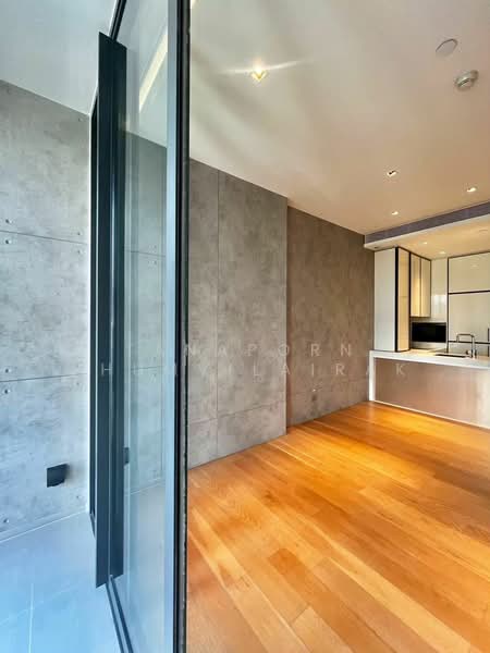 BEATNIQ Sukhumvit 32, Bangkok, Soi Sukhumvit 32, Sukhumvit Road, Khong Tan, Khlong Toei, Bangkok, 1 Bedroom, 57 sqm, Condo For Rent, by Tanaporn Phumvilairak, 500242622 - DDproperty.com