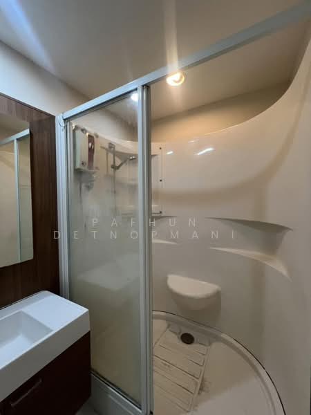 Q House Condo Sathorn : คิวเฮ้าส์ คอนโด สาทร, กรุงเทพ, ถนนกรุงธนบุรี แขวงคลองต้นไทร เขตคลองสาน กรุงเทพมหานคร 10600, คลองต้นไทร, คลองสาน, กรุงเทพ, 46 ตร.ม., คอนโด ขาย, โดย Pafhun  Detnopmani , 500242669 - DDproperty.com