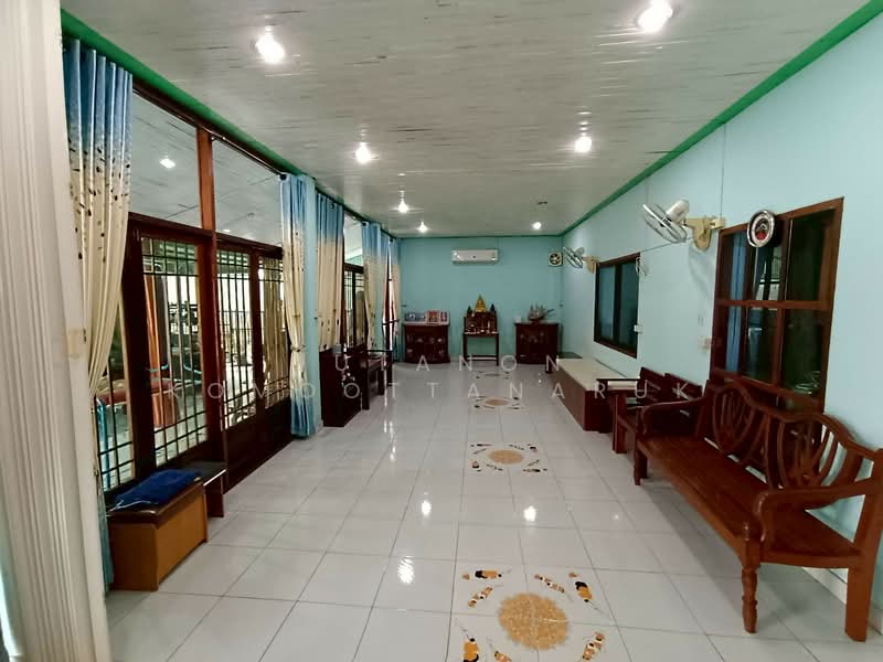 ขาย - ขายบ้านเดี่ยว พร้อมพื้นที่ทำธุรกิจ บรรยากาศร่มรื่น ใกล้แหล่งชุมชน ติดโรงเรียนประจำ ต.ดอนมูล จ.แพร่, แพร่