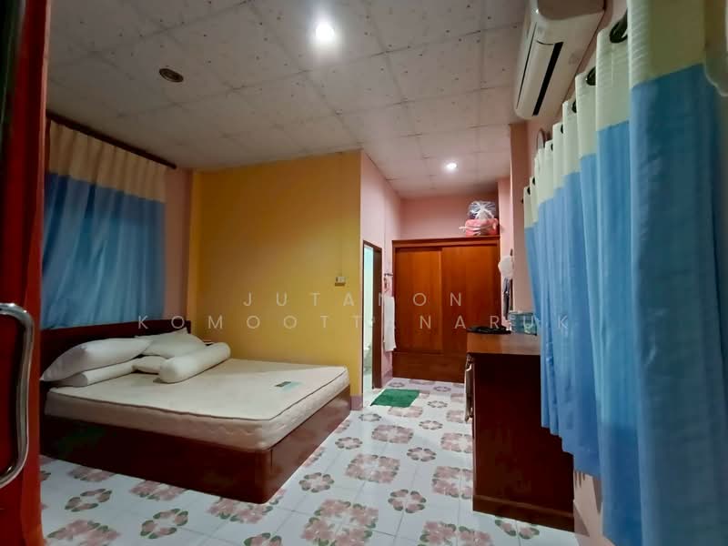 ขาย - ขายบ้านเดี่ยว พร้อมพื้นที่ทำธุรกิจ บรรยากาศร่มรื่น ใกล้แหล่งชุมชน ติดโรงเรียนประจำ ต.ดอนมูล จ.แพร่, แพร่