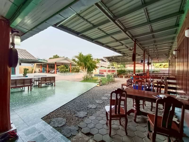 ขาย - ขายบ้านเดี่ยว พร้อมพื้นที่ทำธุรกิจ บรรยากาศร่มรื่น ใกล้แหล่งชุมชน ติดโรงเรียนประจำ ต.ดอนมูล จ.แพร่, แพร่