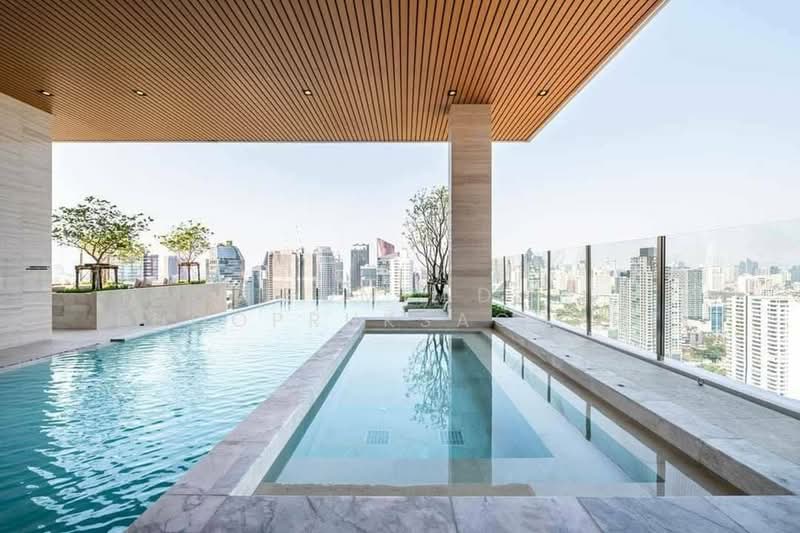 Maru Ekkamai 2, Bangkok, 70-5 Sukhumvit 63 Road, Phra Kanong Nua, Watthana, Bangkok, 2 Bedrooms, 55 sqm, Condo For Sale, by Somrad Phoopruksachart, 500242701 - DDproperty.com