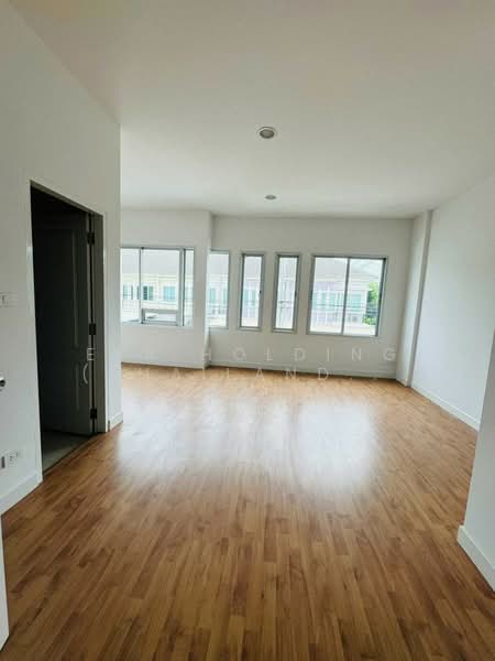 วิสต้าวิลล์ 180, Samut Prakan, Thepharak, Muang Samut Prakarn, Samut Prakan, 3 Bedrooms, 148 sqm, Townhouse For Rent, by ERA Holding (Thailand) Co., Ltd., 500242703 - DDproperty.com
