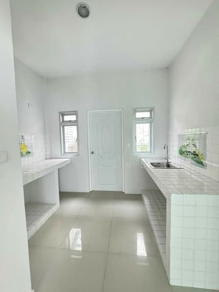 วิสต้าวิลล์ 180, Samut Prakan, Thepharak, Muang Samut Prakarn, Samut Prakan, 3 Bedrooms, 148 sqm, Townhouse For Rent, by ERA Holding (Thailand) Co., Ltd., 500242703 - DDproperty.com