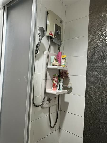 Aspire Rama 4, Bangkok, Rama 4 Road, Phra Kanong, Khlong Toei, Bangkok, 1 Bedroom, 28 sqm, Condo For Sale, by คุณ แป้งพิม ไซรัน (มุกญ์), 500242733 - DDproperty.com