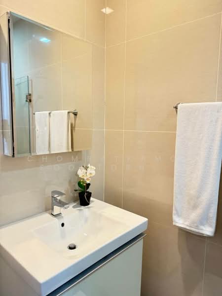 Centre Point Residence Phromphong, Bangkok, Soi Sukhumvit 39, Khlong Tan Nua, Watthana, Bangkok, 1 Bedroom, 60 sqm, Condo For Rent, by Chomratkamol Soontorntarawong (Gor), 500242742 - DDproperty.com