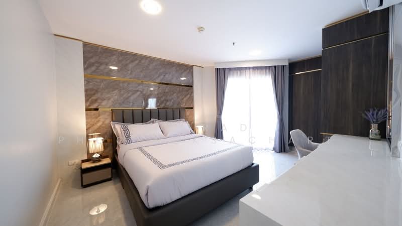 Belle Grand Rama 9, Bangkok, 131 Rama 9 Road, Huai Khwang, Huai Khwang, Bangkok, 4 Bedrooms, 173 sqm, Condo For Sale, by Somrad Phoopruksachart, 500242749 - DDproperty.com