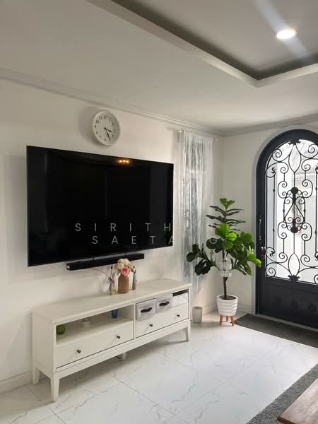 Passorn 10 Suwinthawong, Bangkok, Soi Passorn 10 Village, Lam Phak Chi, Nong Chok, Bangkok, 3 Bedrooms, 200 sqm, Single Detached House For Rent, by Sirithong Saetang, 500242762 - DDproperty.com