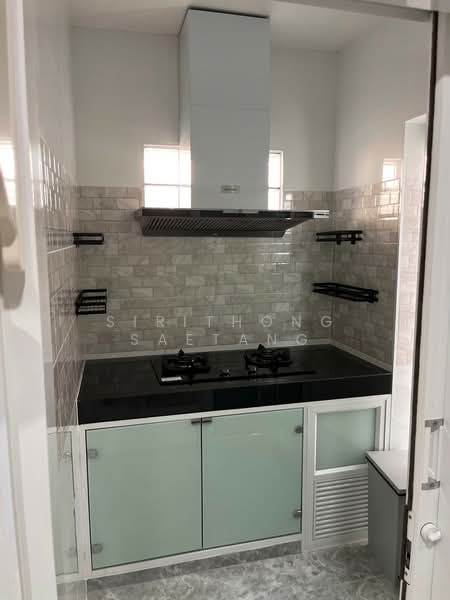 Passorn 10 Suwinthawong, Bangkok, Soi Passorn 10 Village, Lam Phak Chi, Nong Chok, Bangkok, 3 Bedrooms, 200 sqm, Single Detached House For Rent, by Sirithong Saetang, 500242762 - DDproperty.com