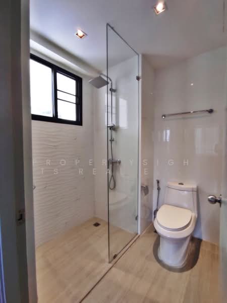 Villa Bajaj, Bangkok, Soi Sukhumvit 19, Khlongtoei Nua, Watthana, Bangkok, 3 Bedrooms, 240 sqm, Condo For Rent, by PROPERTYSIGHTS REAL ESTATE, 500242765 - DDproperty.com
