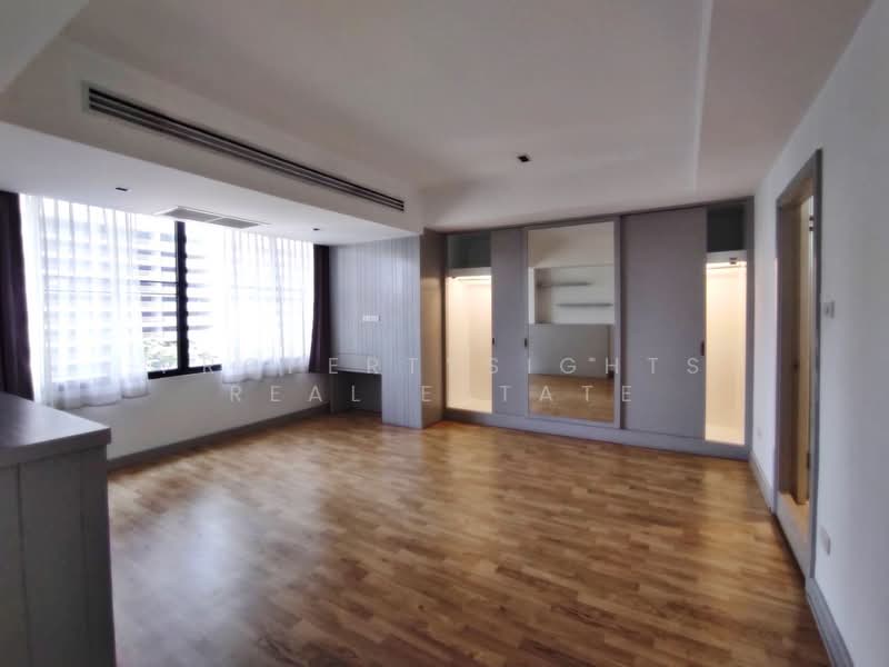 Villa Bajaj, Bangkok, Soi Sukhumvit 19, Khlongtoei Nua, Watthana, Bangkok, 3 Bedrooms, 240 sqm, Condo For Rent, by PROPERTYSIGHTS REAL ESTATE, 500242765 - DDproperty.com