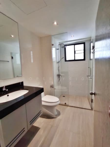 Villa Bajaj : วิลล่า บาจาจ, กรุงเทพ, ซอยสุขุมวิท 19, คลองเตยเหนือ, วัฒนา, กรุงเทพ, 240 ตร.ม., คอนโด ให้เช่า, โดย PROPERTYSIGHTS REAL ESTATE, 500242765 - DDproperty.com