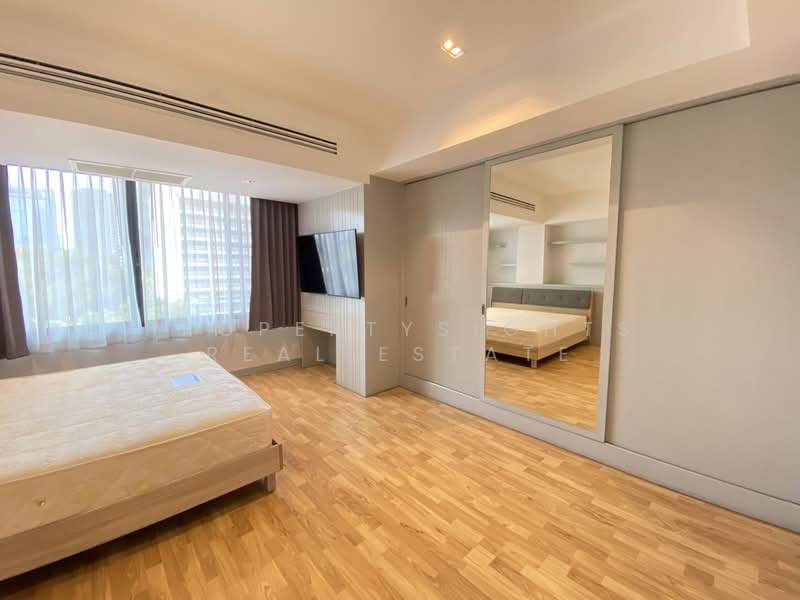 Villa Bajaj, Bangkok, Soi Sukhumvit 19, Khlongtoei Nua, Watthana, Bangkok, 3 Bedrooms, 240 sqm, Condo For Rent, by PROPERTYSIGHTS REAL ESTATE, 500242765 - DDproperty.com