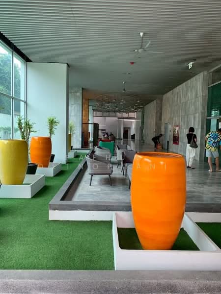 Intro Phaholyothin-Pradipat, Bangkok, Pradipat, Samsen Nai, Phaya Thai, Bangkok, 2 Bedrooms, 76 sqm, Condo For Sale, by Pafhun  Detnopmani , 500242770 - DDproperty.com