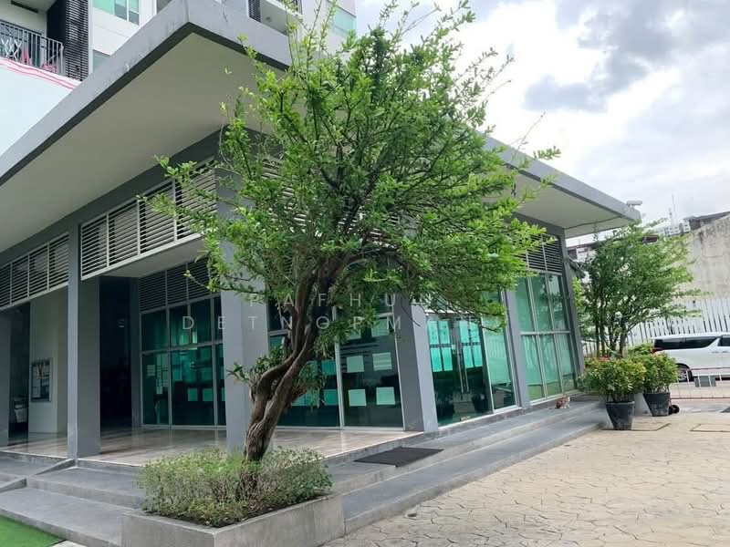 Intro Phaholyothin-Pradipat, Bangkok, Pradipat, Samsen Nai, Phaya Thai, Bangkok, 2 Bedrooms, 76 sqm, Condo For Sale, by Pafhun  Detnopmani , 500242770 - DDproperty.com