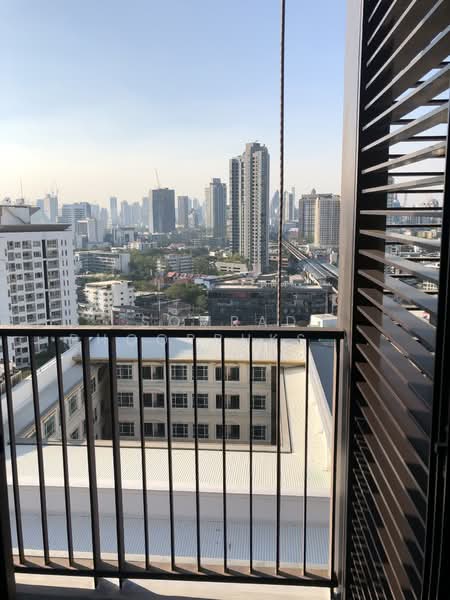 Wyne Sukhumvit, Bangkok, 1120 Sukhumvit Road, Phra Kanong, Khlong Toei, Bangkok, 1 Bedroom, 30 sqm, Condo For Sale, by Somrad Phoopruksachart, 500242779 - DDproperty.com