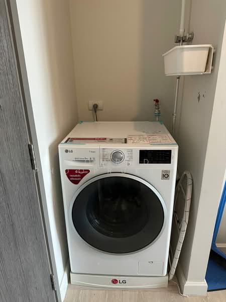 The Niche Pride Thonglor-Phetchaburi, Bangkok, New Petchaburi Road, Bang Kapi, Huai Khwang, Bangkok, 1 Bedroom, 32 sqm, Condo For Sale, by Somrad Phoopruksachart, 500242781 - DDproperty.com