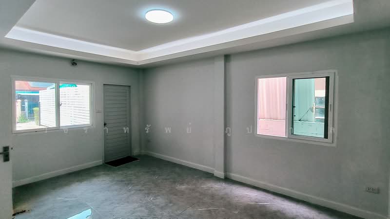 หมู่บ้านเสนา 88 ถนนนวลจันทร์, Bangkok, ถนนนวลจันทร์ซอย 17, Khlong Kum, Bueng Kum, Bangkok, 4 Bedrooms, 160 sqm, Single Detached House For Sale, by วัชราทรัพย์ ภูปภาดล, 500242804 - DDproperty.com