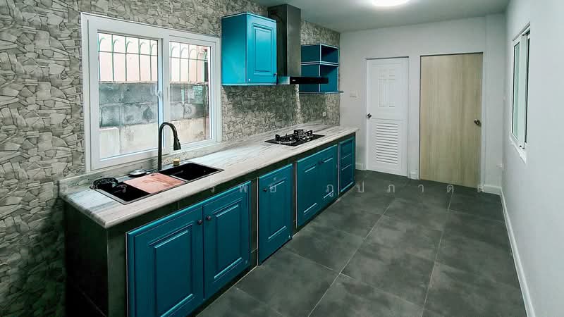 หมู่บ้านเสนา 88 ถนนนวลจันทร์, Bangkok, ถนนนวลจันทร์ซอย 17, Khlong Kum, Bueng Kum, Bangkok, 4 Bedrooms, 160 sqm, Single Detached House For Sale, by วัชราทรัพย์ ภูปภาดล, 500242804 - DDproperty.com