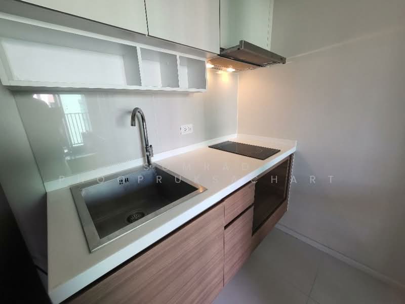 Fuse Chan-Sathorn, Bangkok, 160 Chan Road, Thung Wat Don, Sathon, Bangkok, 1 Bedroom, 35 sqm, Condo For Sale, by Somrad Phoopruksachart, 500242819 - DDproperty.com