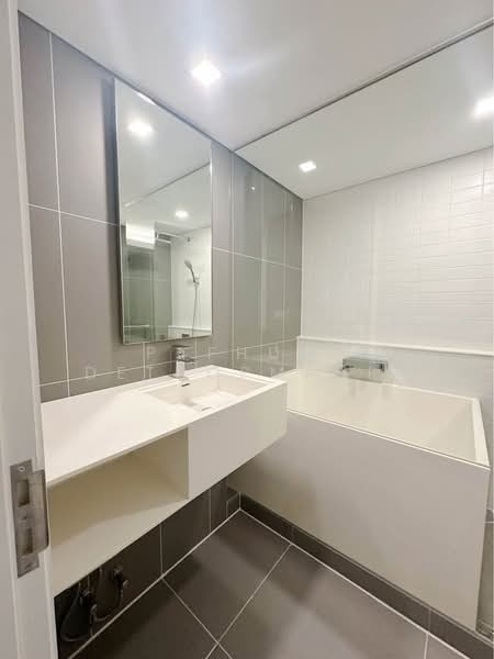 Ramada Plaza by Wyndham Bangkok Sukhumvit 48 : รามาดา พลาซ่า บาย วินด์แฮม แบงคอก สุขุมวิท 48, กรุงเทพ, 1448 359 ถ.สุขุมวิท, พระโขนง, คลองเตย, กรุงเทพ, 44 ตร.ม., คอนโด ให้เช่า, โดย Pafhun Detnopmani , 500242832 - DDproperty.com