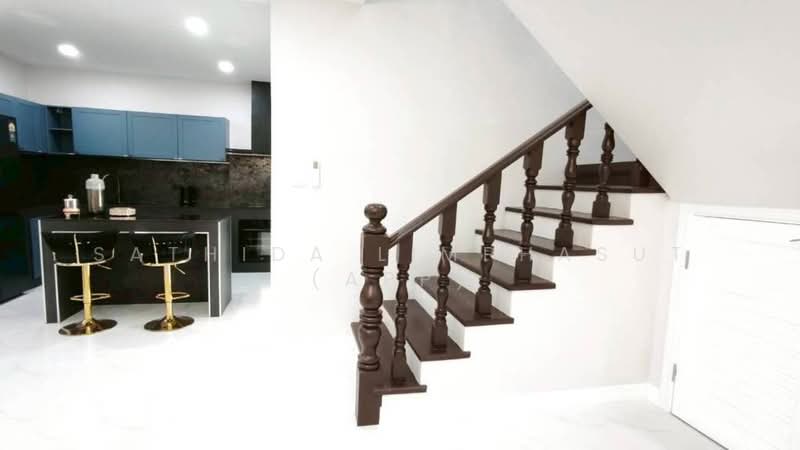 Pattaya Lagoon Village, Chon Buri (Pattaya), Nong Pru, Bang Lamung (Pattaya), Chon Buri (Pattaya), 4 Bedrooms, 250 sqm, Villa For Sale, by Sathida Limphasut (App), 500242835 - DDproperty.com