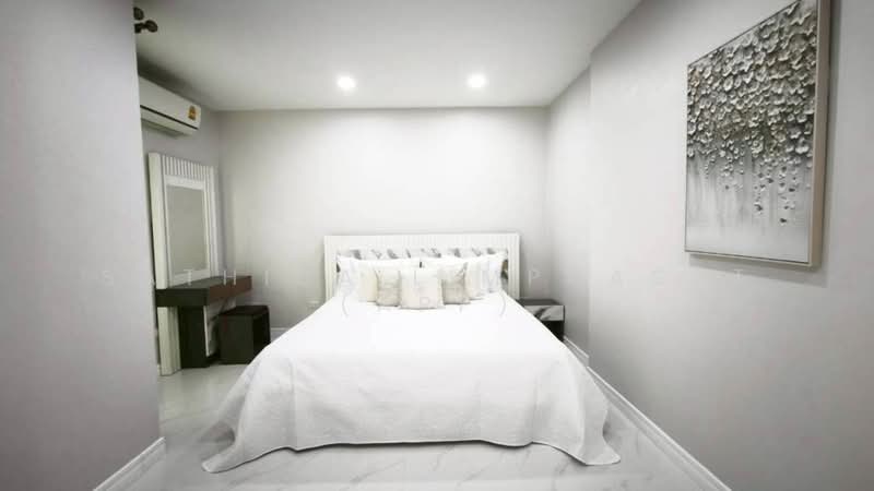 Pattaya Lagoon Village, Chon Buri (Pattaya), Nong Pru, Bang Lamung (Pattaya), Chon Buri (Pattaya), 4 Bedrooms, 250 sqm, Villa For Sale, by Sathida Limphasut (App), 500242835 - DDproperty.com