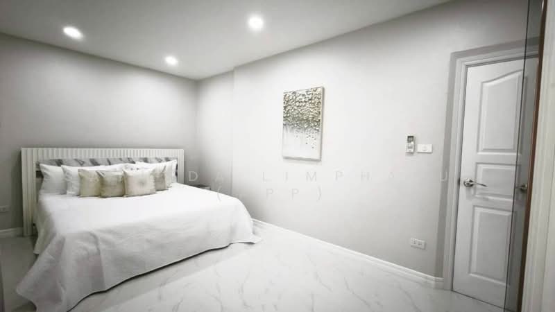Pattaya Lagoon Village, Chon Buri (Pattaya), Nong Pru, Bang Lamung (Pattaya), Chon Buri (Pattaya), 4 Bedrooms, 250 sqm, Villa For Sale, by Sathida Limphasut (App), 500242835 - DDproperty.com