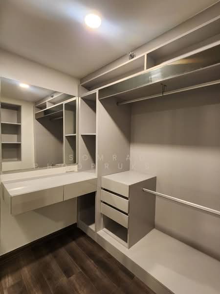 KnightsBridge Space Rama 9, Bangkok, 533 Thanon Asok, Din Daeng, Din Daeng, Bangkok, 1 Bedroom, 45 sqm, Condo For Sale, by Somrad Phoopruksachart, 500242941 - DDproperty.com