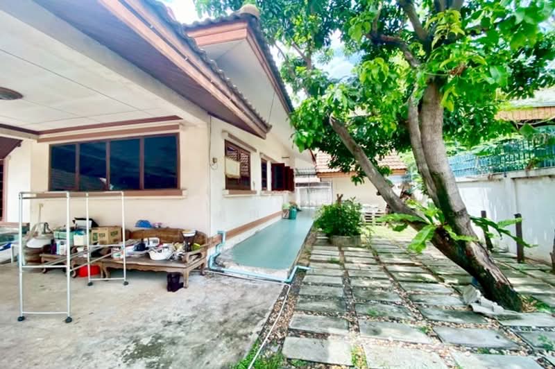 ซอยพหลโยธิน 46/1, Bangkok, Anusaowari, Bang Khen, Bangkok, 3 Bedrooms, 300 sqm, Single Detached House For Sale, by คุณปิ่น, 500242957 - DDproperty.com