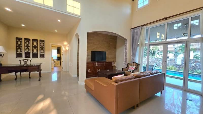 Silk Road Place, Chon Buri (Pattaya), Chaiyapruek 2 Road, Bang Lamung, Bang Lamung (Pattaya), Chon Buri (Pattaya), 3 Bedrooms, 281 sqm, Villa For Sale, by Sathida Limphasut (App), 500242962 - DDproperty.com