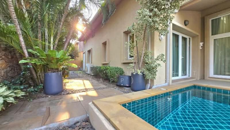 Silk Road Place, Chon Buri (Pattaya), Chaiyapruek 2 Road, Bang Lamung, Bang Lamung (Pattaya), Chon Buri (Pattaya), 3 Bedrooms, 281 sqm, Villa For Sale, by Sathida Limphasut (App), 500242962 - DDproperty.com