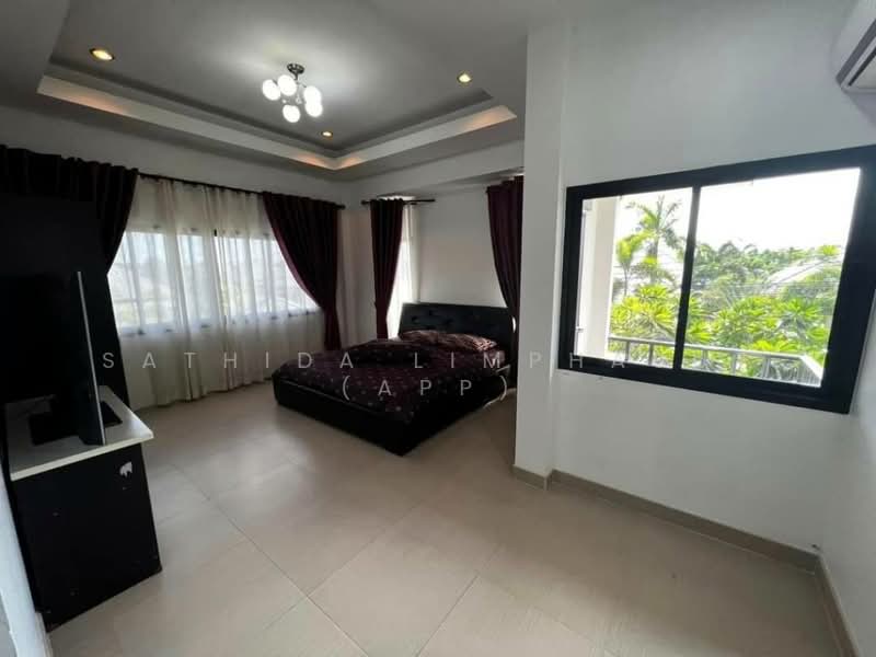 Baan Dusit Pattaya Lake, Chon Buri (Pattaya), Entrance Road, Huai Yai, Bang Lamung (Pattaya), Chon Buri (Pattaya), 4 Bedrooms, 283 sqm, Single Detached House For Sale, by Sathida Limphasut (App), 500242994 - DDproperty.com