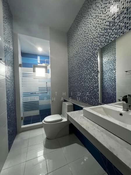Baan Dusit Pattaya Lake, Chon Buri (Pattaya), Entrance Road, Huai Yai, Bang Lamung (Pattaya), Chon Buri (Pattaya), 4 Bedrooms, 283 sqm, Single Detached House For Sale, by Sathida Limphasut (App), 500242994 - DDproperty.com