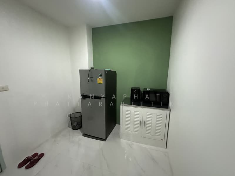 The Parkland Bangna, Bangkok, Soi Bangna-Trat 37 Bangna-Trat Road, Bang Na, Bang Na, Bangkok, Studio, 38 sqm, Condo For Rent, by Kanyaphat Phattararittikul, 500243006 - DDproperty.com