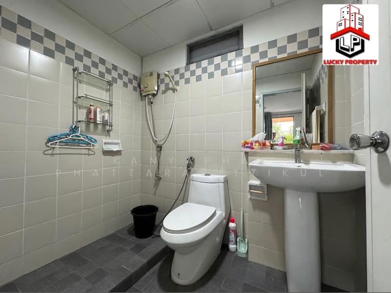 The Parkland Bangna, Bangkok, Soi Bangna-Trat 37 Bangna-Trat Road, Bang Na, Bang Na, Bangkok, Studio, 38 sqm, Condo For Rent, by Kanyaphat Phattararittikul, 500243006 - DDproperty.com