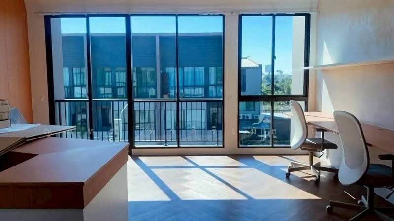 Baan Klang Muang Ladprao-Serithai, Bangkok, 8-2 Soi Serithai 52, Khan Na Yao, Khan Na Yao, Bangkok, 3 Bedrooms, 152 sqm, Townhouse For Rent, by ณภัทร พรสิริเมธากุล, 500243007 - DDproperty.com