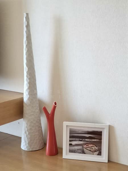 Noble Remix, Bangkok, 772 Soi Sukhumvit 36, Sukhumvit Road, Khong Tan, Khlong Toei, Bangkok, 2 Bedrooms, 88 sqm, Condo For Rent, by Ratsarin Sirinipaspong, 500243029 - DDproperty.com