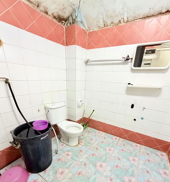 หมู่บ้าน พรทวีวัฒน์2 คลอง1 บ้านแฝด36 ตร.ว. (ขายถูก), Pathum Thani, พหลโยธิน, Khlong Nung, Khlong Luang, Pathum Thani, 3 Bedrooms, 144 sqm, Semi-Detached House (Twin House) For Sale, by Wasan Wasati, 500243044 - DDproperty.com