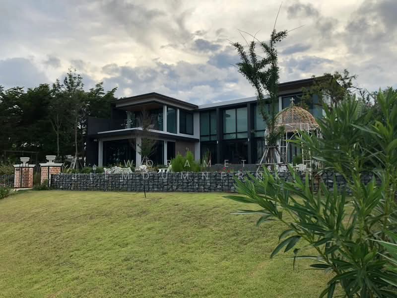 undefined, Prachuap Khiri Khan, Ao Noi, Muang Prachaubkirikhan, Prachuap Khiri Khan, 3 Bedrooms, 565 sqm, Single Detached House For Sale, by Woramet  Jiemdumnernkit, 500243052 - DDproperty.com