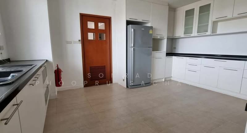 Baan Suan Plu, Bangkok, Soi Phatthanasin, Thung Maha Mek, Sathon, Bangkok, 3 Bedrooms, 285 sqm, Condo For Rent, by Somrad Phoopruksachart, 500243076 - DDproperty.com