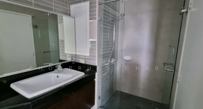 Baan Suan Plu, Bangkok, Soi Phatthanasin, Thung Maha Mek, Sathon, Bangkok, 3 Bedrooms, 285 sqm, Condo For Rent, by Somrad Phoopruksachart, 500243076 - DDproperty.com