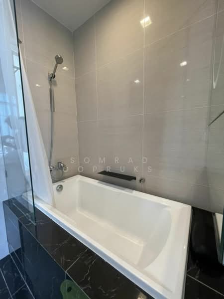 Park Origin Phrom Phong (Park 24), Bangkok, 68 Soi Sukhumvit 24, Khong Tan, Khlong Toei, Bangkok, 2 Bedrooms, 56 sqm, Condo For Rent, by Somrad Phoopruksachart, 500243081 - DDproperty.com