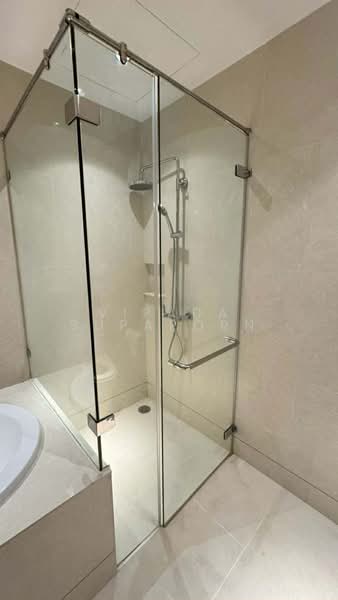 The Emporio Place, Bangkok, 93 Soi Sukhumvit 24, Sukhumvit Road, Khong Tan, Khlong Toei, Bangkok, 1 Bedroom, 83 sqm, Condo For Rent, by Vipada Supaporn, 500243095 - DDproperty.com