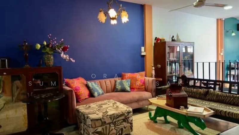 3-BR Townhouse, Bangkok, Thung Wat Don, Sathon, Bangkok, 3 Bedrooms, 300 sqm, Townhouse For Sale, by Orapa Sumetheesirisakul, 500243101 - DDproperty.com